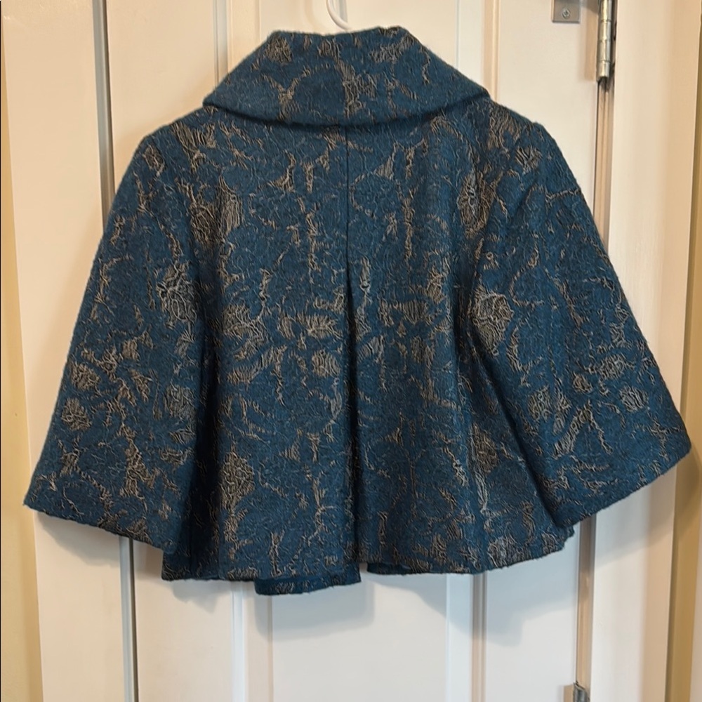 Cabi size XS NWT Blue Wool Cape Topper Jacket - Picture 4 of 5